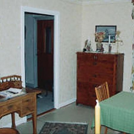 3 Bedroom Amazing Home In Lnsboda Falsehult Bagian luar foto